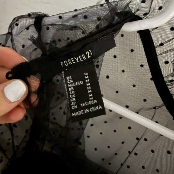 Forever 21 Polka Dot Blouse - Picture 4 of 4